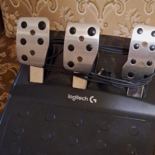 Logitech racing wheel pedal - wheel,